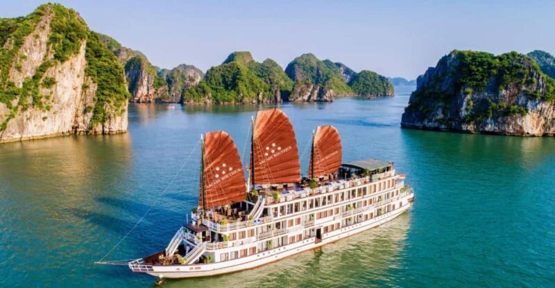 From Hanoi: 2D1N Ha Long Bay by Arcady Boutique Cruise - The First Day: Exploring and Relaxing