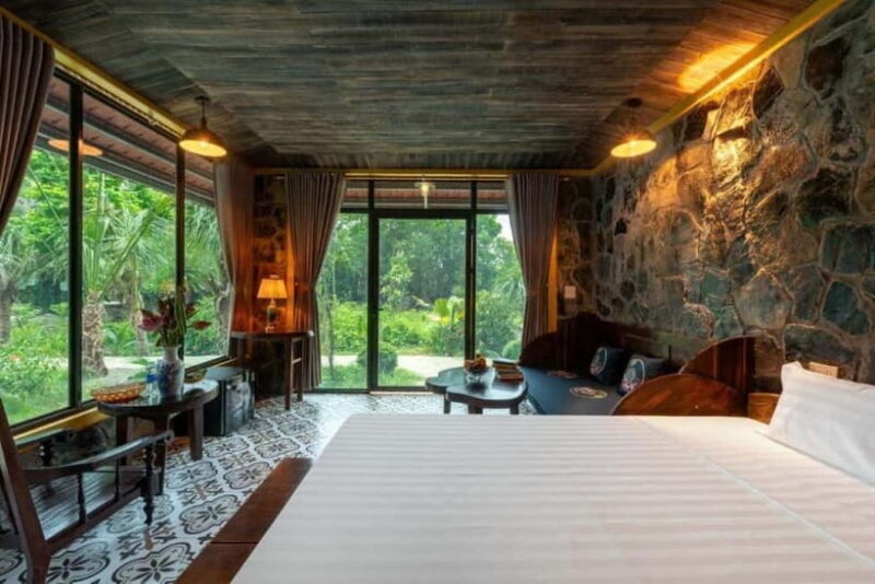 From Hanoi : 4-day Ninh Binh-Halong Bay Cruise with Balcony - Key Points