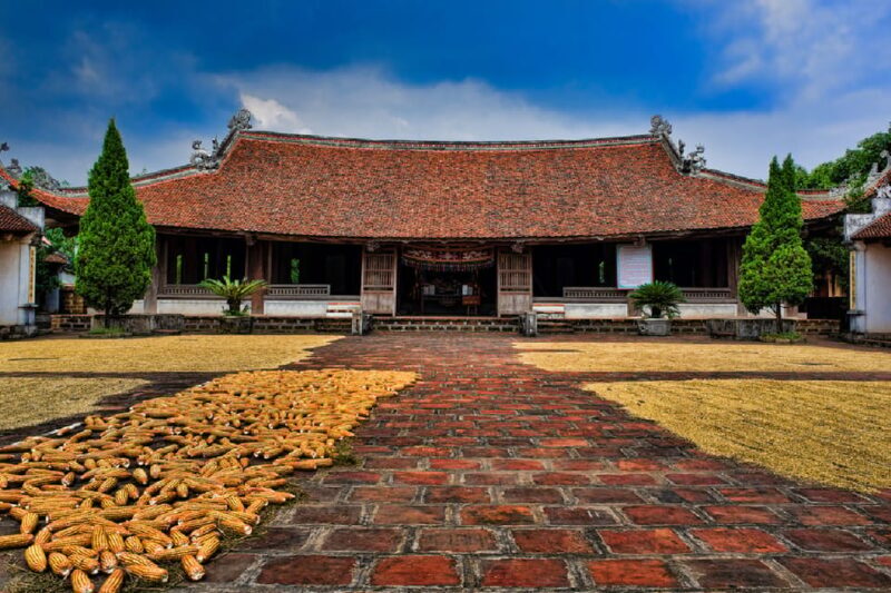 From Hanoi: Duong Lam Ancient Village Day Tour with Lunch - Who Should Consider This Tour?