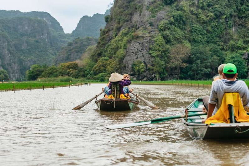 From Hanoi: Full-Day Ninh Binh Highlights Small Group Tour - What to Expect on Your Ninh Binh Day Trip