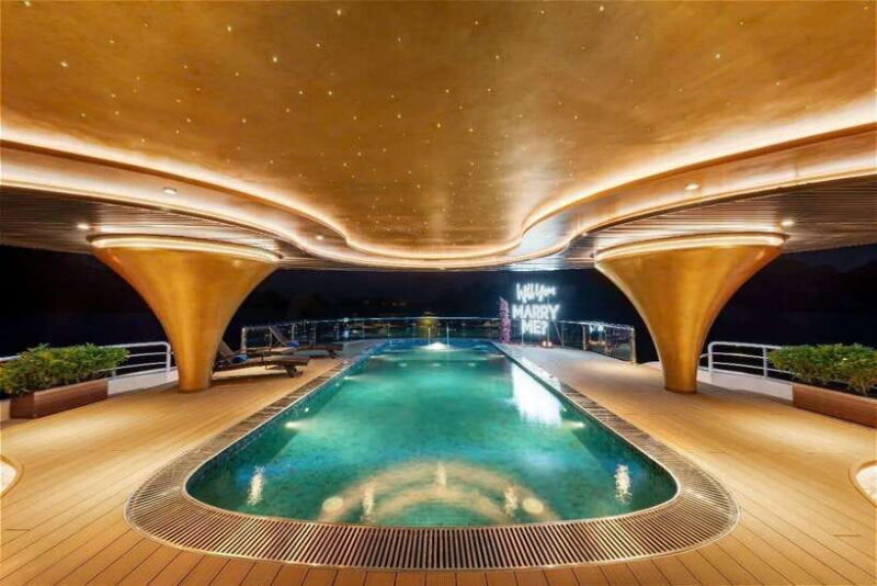 From Hanoi: Ha Long Bay 3D2N tours with 6 stars cruise - The Experience in Detail