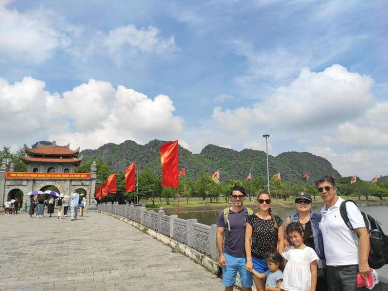 From Hanoi: Hoa Lu and Tam Coc Private Full-Day Trip - Practical Tips