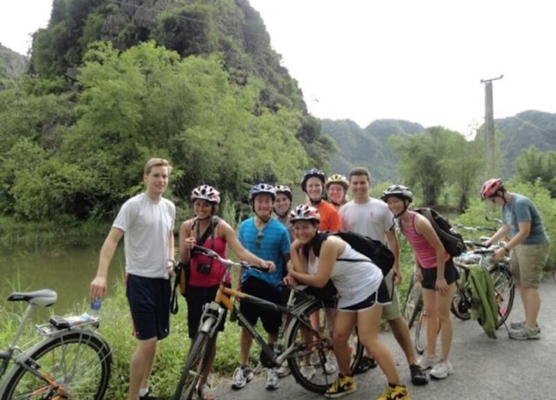 From Hanoi: Hoa Lu, Hang Mua Hike, Tam Coc Boat, and Lunch - Who Will Love This Tour?