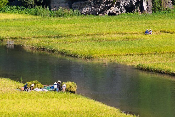 From Hanoi: Hoa Lu - Tam Coc boating - Cycling & Mua Cave visit - The Sum Up