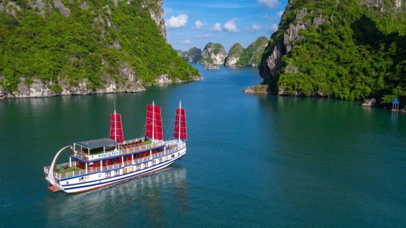 From Hanoi: Luxury Private Traditional Junk Boat - Practical Tips for Your Day