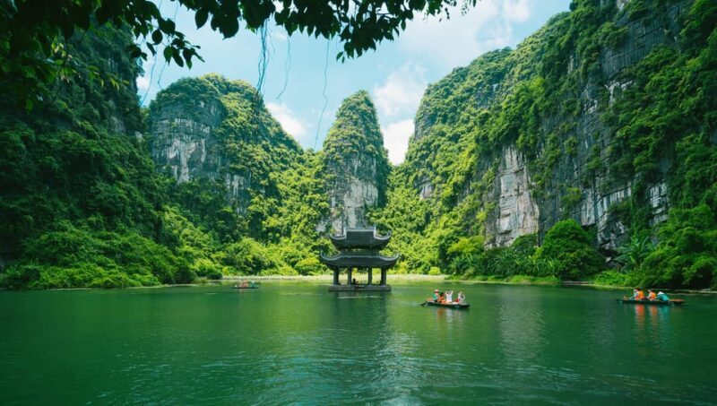 From Hanoi : Ninh Binh Day Tour By Luxury D-Car (Max 11 Pax) - An In-depth Look at the Tour Experience