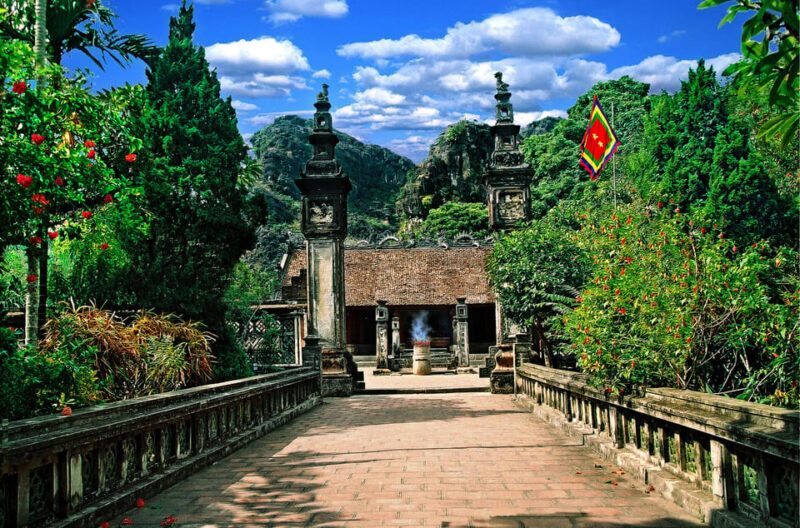 From Hanoi: Ninh Binh, Hoa Lu, Tam Coc and Mua cave - FAQ