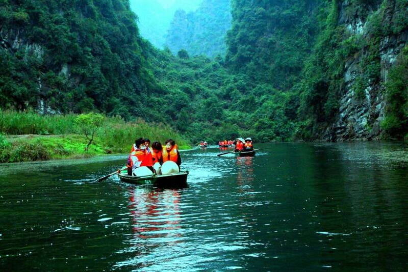 From Hanoi: Ninh Binh, Hoa Lu, Trang An and Mua Cave Trip - Who Will Enjoy This Tour?