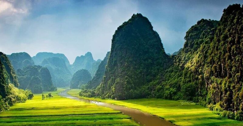 From Hanoi: Ninh Binh-Hoa Lu-Trang An-Mua-Cave-Buffet Lunch - A Full Breakdown of the Itinerary and What It Means for You