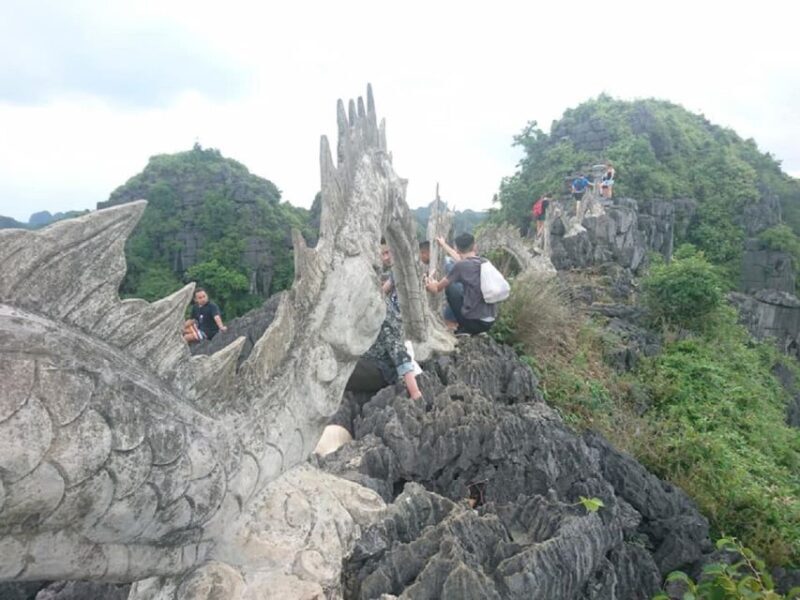 From Hanoi: Ninh Binh-Hoa Lu-Trang An-Mua-Cave-Buffet Lunch - The Sum Up