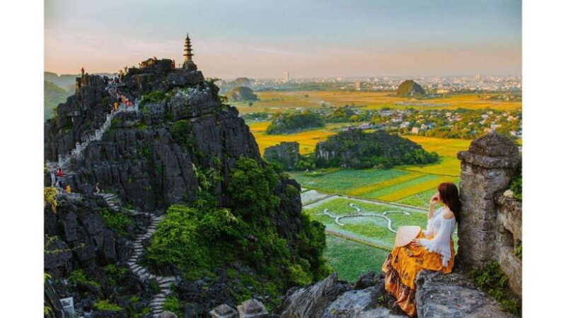 From Hanoi: Trang An, Hoa Lu, and Mua Caves Small-Group Tour - Cycling Through Traditional Villages