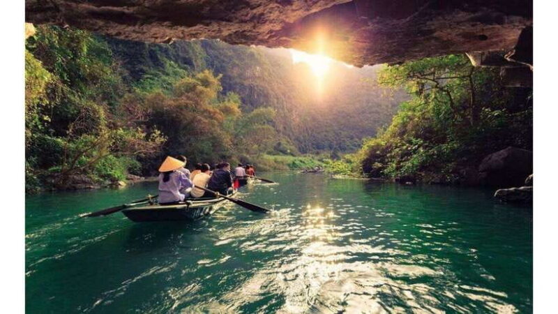 From Hanoi: Trang An, Hoa Lu, and Mua Caves Small-Group Tour - Returning to Hanoi