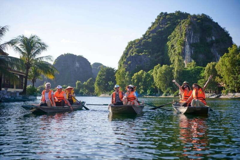 From Hanoi: Trang An, Hoa Lu & Mua Cave Full-Day Luxury Tour - Discovering Local Life and Returning to Hanoi