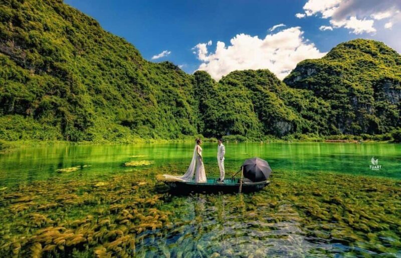 From Hanoi: Visit Hoa Lu & Trang An or Tam Coc & Mua Caves - Exploring Ninh Binh: A Land of Limestone and Legends