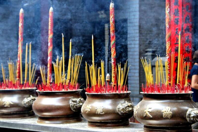 From HCM: City Highlights & Chinatown Trips Water Bus Tour - Lunch and Local Flavor
