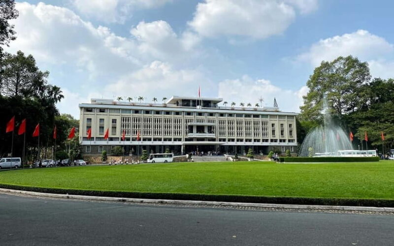 From HCM: Private Saigon City Tour Half-Day & Dinner Cruise - A Closer Look at the Itinerary