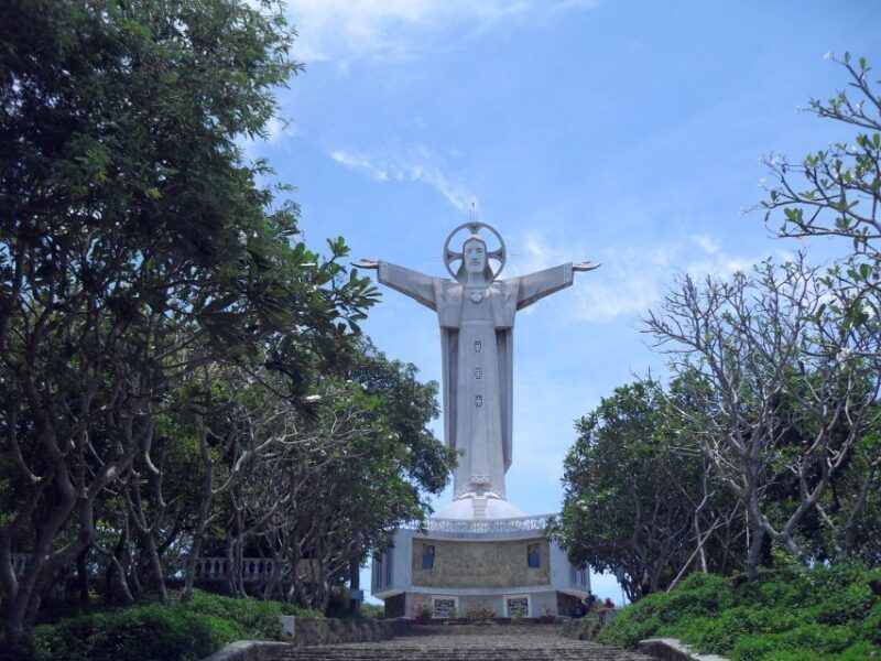 From Ho Chi Minh city: Vung Tau Beach Private Day Tour - Introduction: A Relaxing Day by the Sea