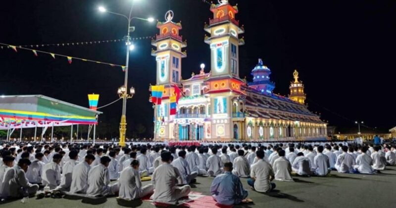 From Ho Chi Minh: Cu Chi Tunnels & Cao Dai Temple - Visiting the Cao Dai Temple: A Spectacle of Faith