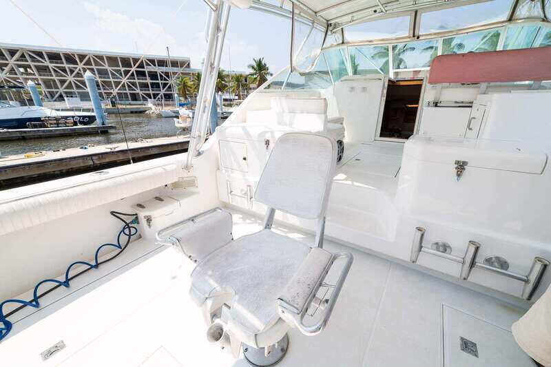 From Huatulco: Luxury yacht sportfishing - Setting the Scene for a Deep-Sea Fishing Day in Huatulco
