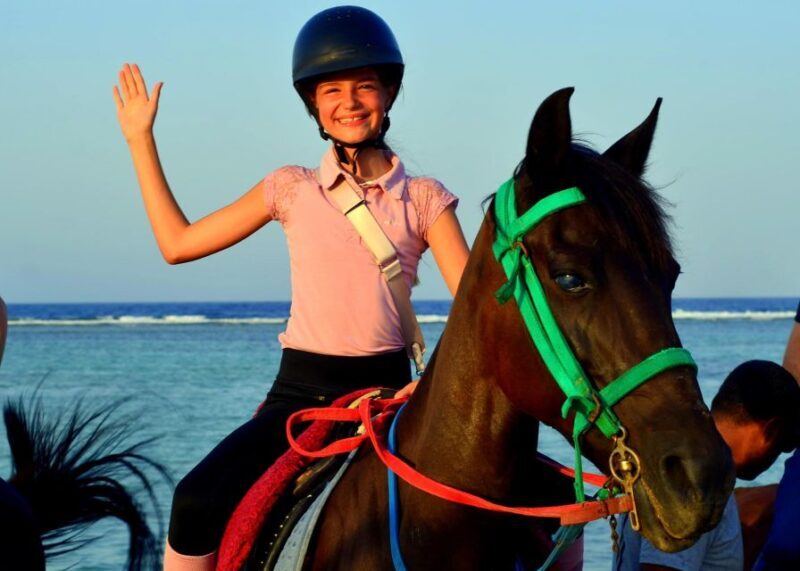 From Hurghada: Makadi Bay Horse Riding Tour - The Experience in Detail