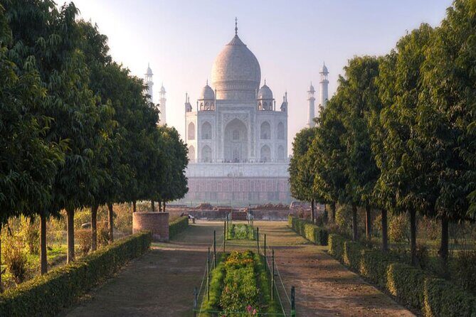 From Jaipur Private Taj Mahal & Agra Fort Day tour with Transfers - An in-Depth Look at the Tour Experience