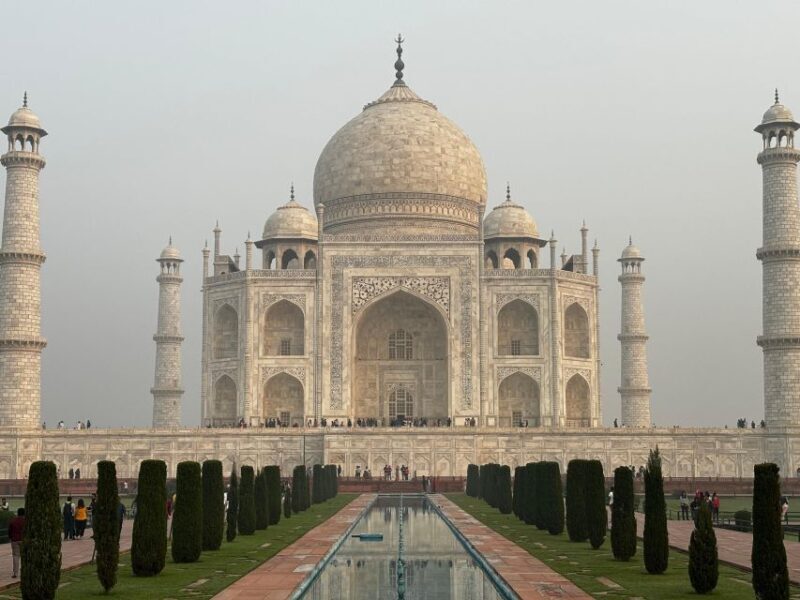 From Jaipur : Taj Mahal & Agra fort Tour and Transfer Delhi - Transportation and Logistics