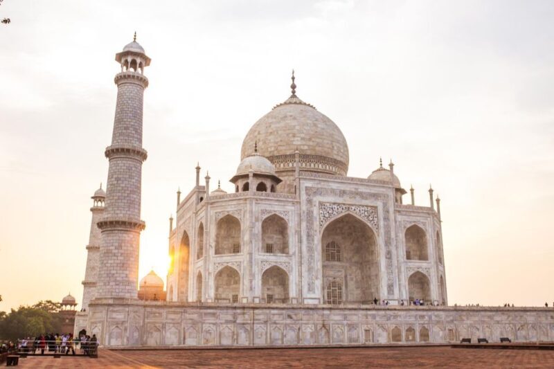 From Jaipur: Taj Mahal and Agra Tour By Car - The Experience