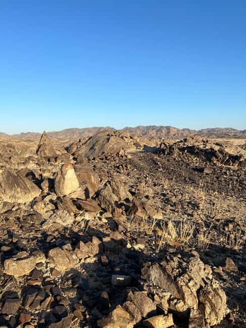 From Jeddah: Moon Valley Guided Hike with Meditation - Key Points