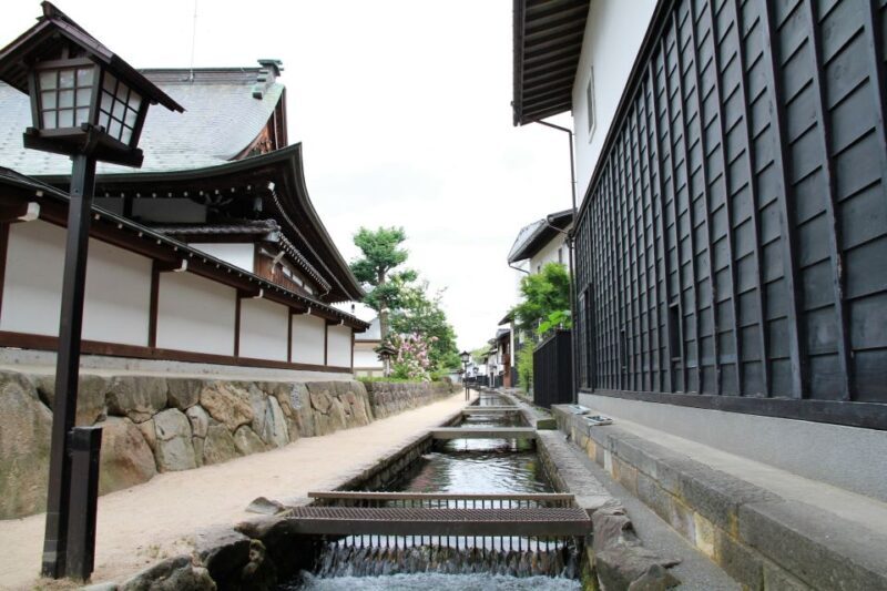 From Kanazawa: Shirakawago, Hida-Furukawa and Takayama Visit - An In-Depth Look at the Tour Experience