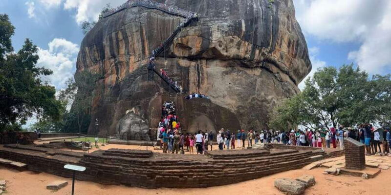 From Kandy: Sigiriya, Dambulla and Minneriya Private Tour - Key Points