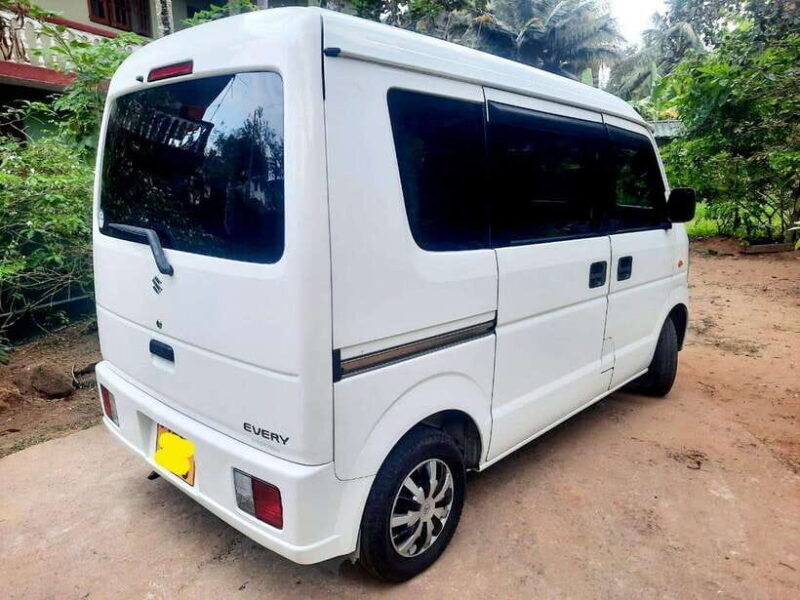 From Kandy To Pinnawala Private Day Tour via Ambuluwawa - FAQs