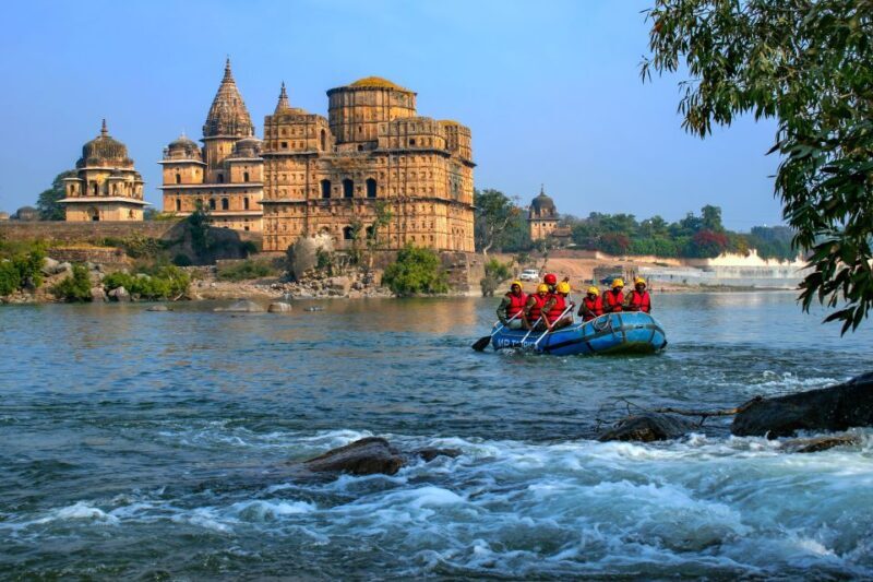From Khajuraho: Orccha Fortress Guided Day Trip - The Sum Up
