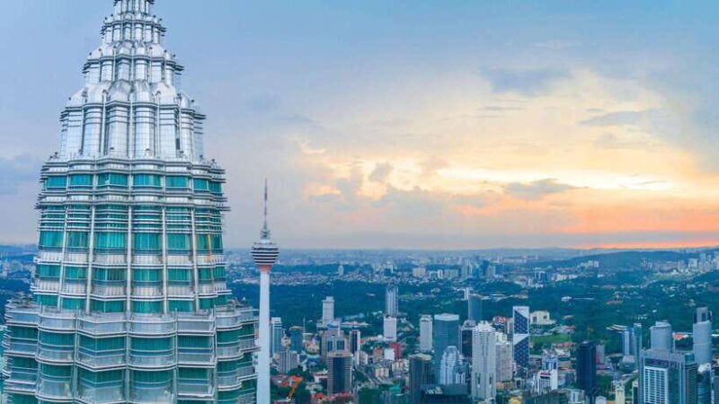 From KLIA or Port Klang: Kuala Lumpur Transit Tour - Architectural Marvels and Modern Landmarks