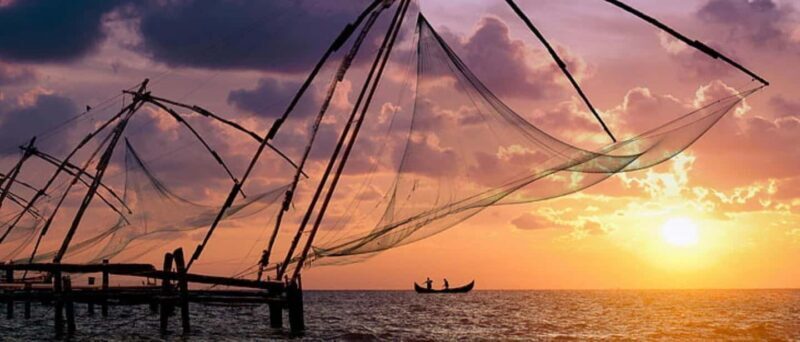 From Kochi:- 03 Days Cochin with Munnar Hill Station Tour - The Itinerary: A Detailed Breakdown