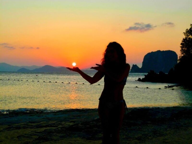 From Krabi: Hong Island Sunset Tour+Bioluminescent Plankton - Who should consider this tour?