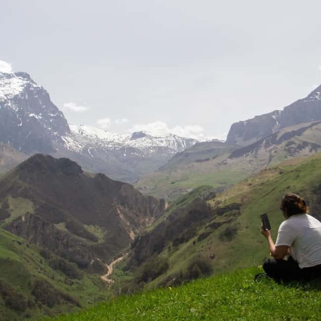 From Kuzun to Laza: Hiking Tour with Waterfalls Adventure - Key Points