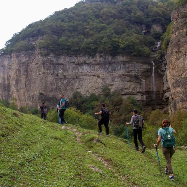 From Kuzun to Laza: Hiking Tour with Waterfalls Adventure - Practical Considerations