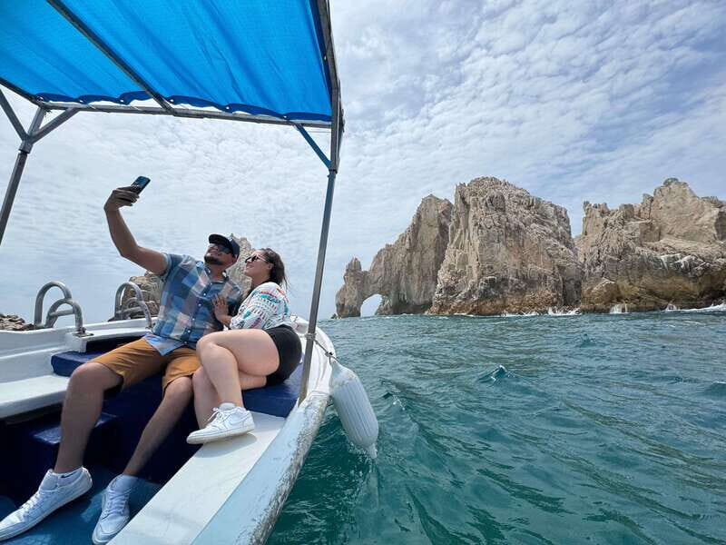 - From La Paz to Los Cabos: A Private Tour at Your Own Pace". - Exploring Baja’s Hidden Gems and Famous Landmarks