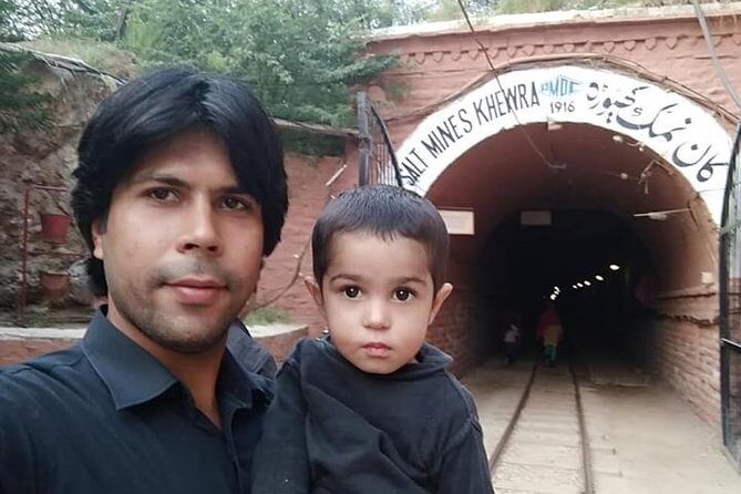From Lahore: Katas Raj Temple, Khewra Salt Mines & Kalar Kahar Day Trip - The Practicalities: What to Expect