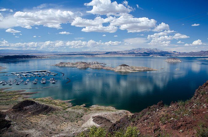 From Las Vegas Lake Mead Wildlife and Seven Magic Mountains - Who Would Love This Tour?