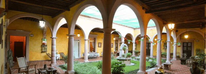 From Leon: Haciendas of the Royal Roads Guided Tour - Exploring the Hacienda Scene