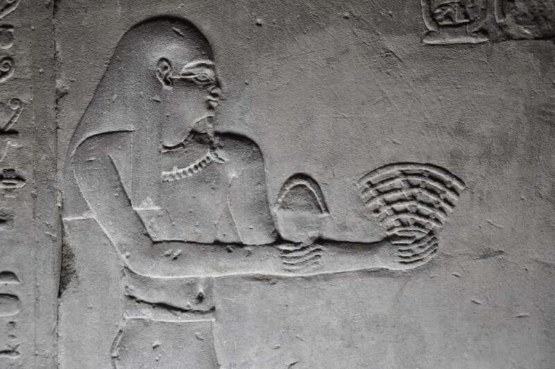 From Luxor: Private Edfu and Kom Ombo Temples Tour & Lunch - FAQs