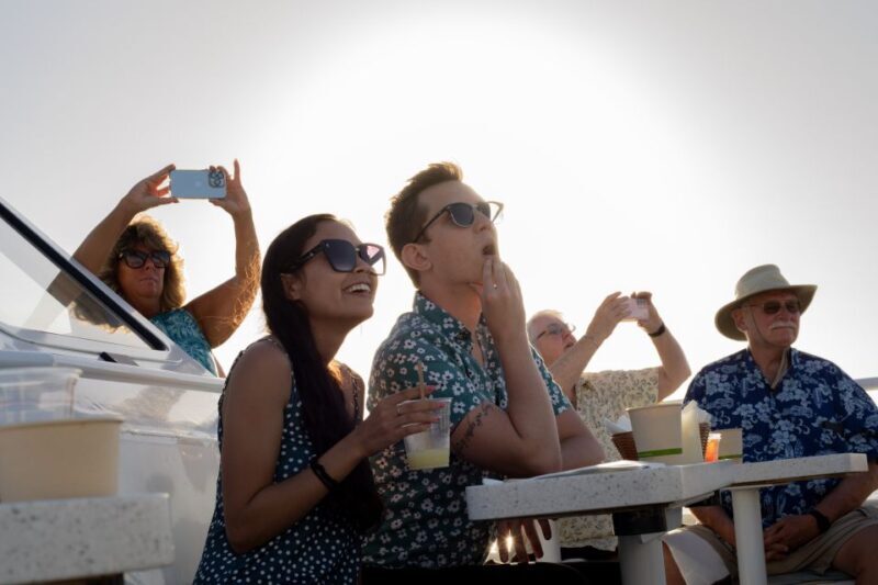 From Ma'alaea: Sunset Dinner Cruise Aboard the Quicksilver - Value for Money