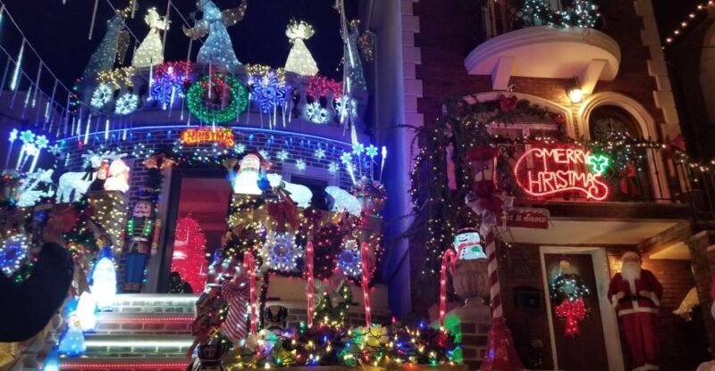 From Manhattan: 4-Hour Brooklyn Christmas Magic Tour - Transportation and Logistics
