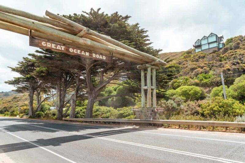 From Melbourne: Small Group Great Ocean Road Tour - A Complete Guide to the Great Ocean Road Small Group Tour