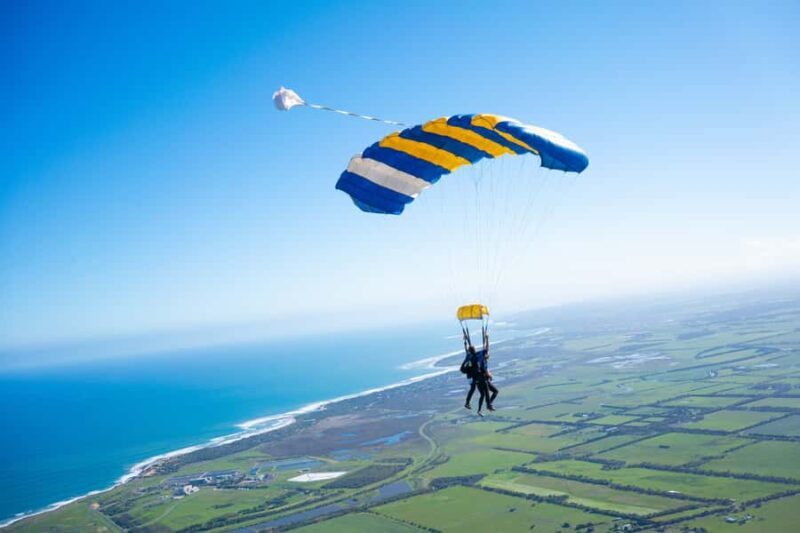 From Melbourne: Tandem Skydive over Great Ocean Road - Experience Overview