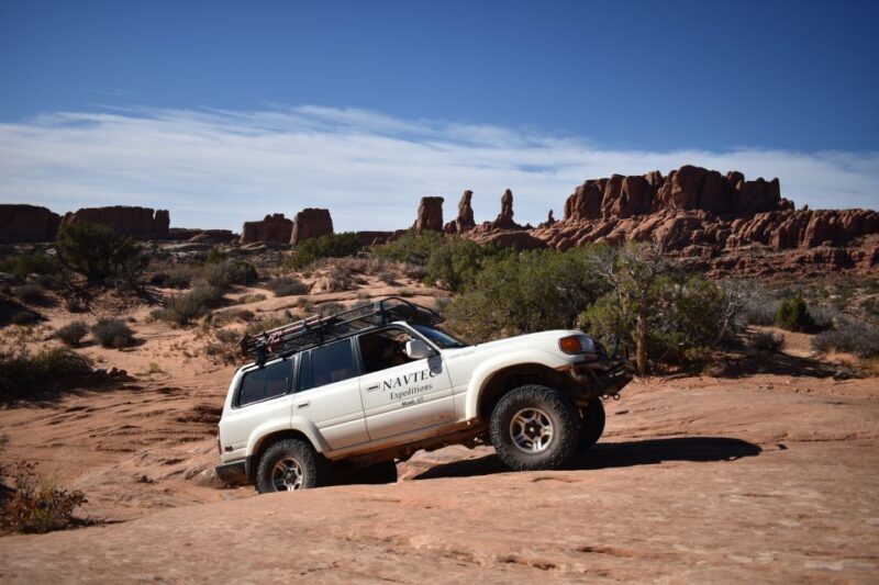 From Moab: Half-Day Arches National Park 4x4 Driving Tour - An In-Depth Look at the Experience
