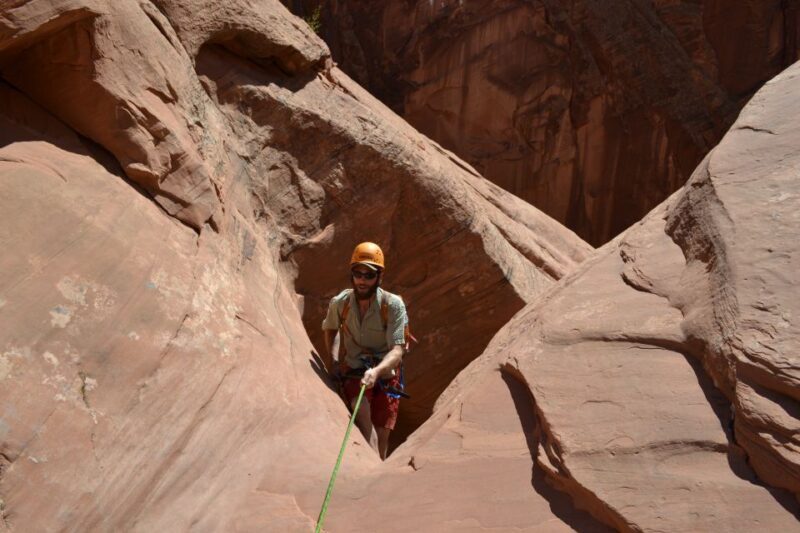 From Moab: Half-Day Zig Zag Canyon Canyoneering Experience - What Makes This Tour Stand Out