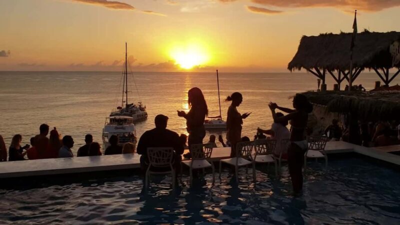 From Montego Bay: Negril Beach & Rick's Cafe Sunset Day Trip - Practical Tips for Travelers