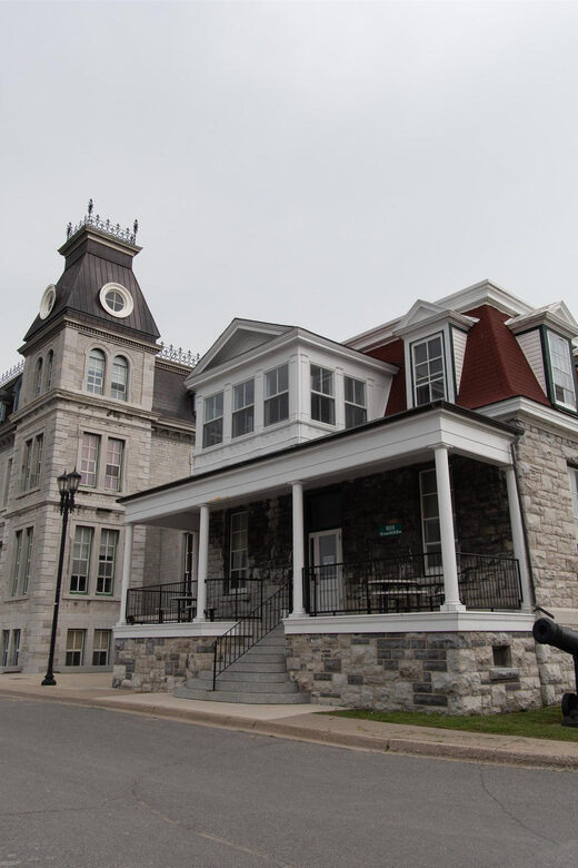 From Montreal: Kingston City Day Trip & 1000 Island Cruise - Who Should Consider This Tour?